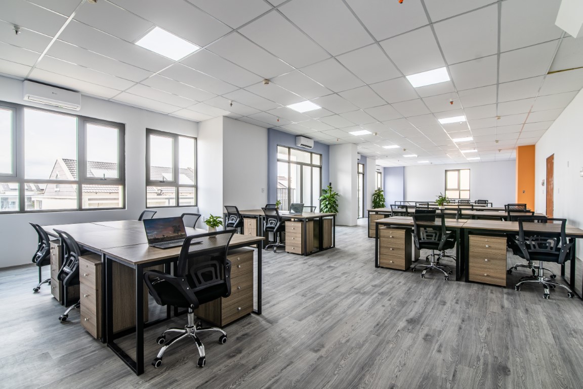 van-phong-tron-goi-quan-7-jamona-height-winplace-2025